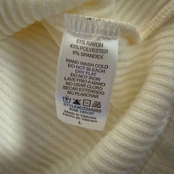 Double Zero Women's Ivory Ribbed Mock Turtleneck Long Sleeve Top Size L - Picture 4 of 5